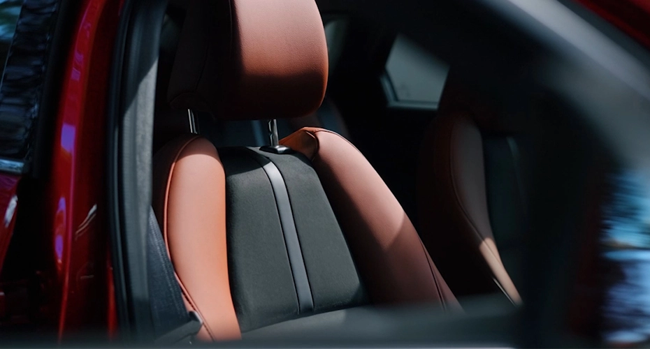 SUEDE & LEATHERETTE INTERIOR